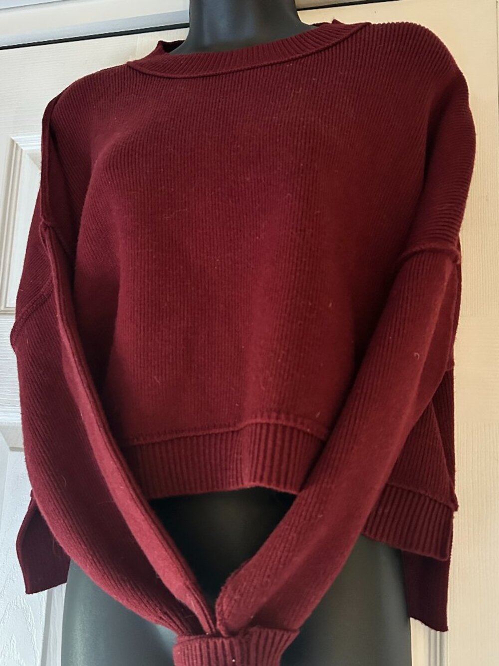 PrettyGarden Chic Burgundy Cropped Sweater Size L Ribbed Knit Pullover